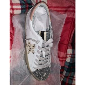 Move Over Star Sneakers (NEW)